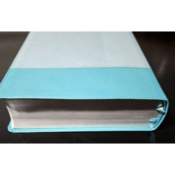 NIV, Starting Place Study Bible (An Introductory Study Bible), Leathersoft, Teal - Picture 7 of 14